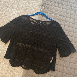 Windsor Black Crop Top